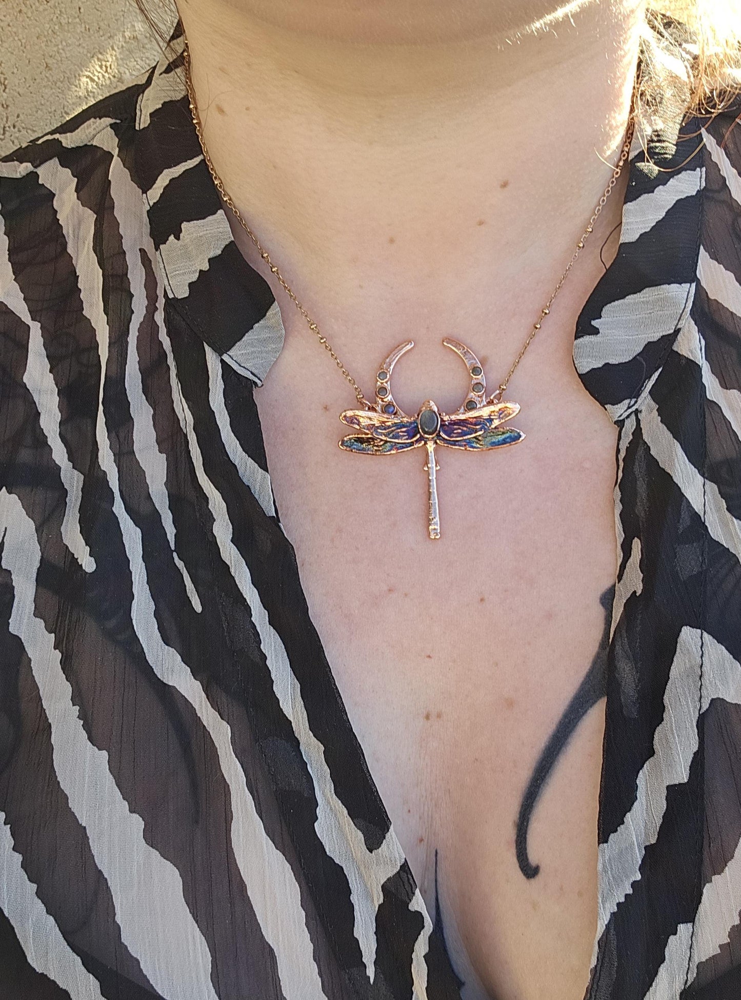 Eformed tiny dragonfly with labradorites, 3d printed insect eformed in bright copper witchy unique necklace