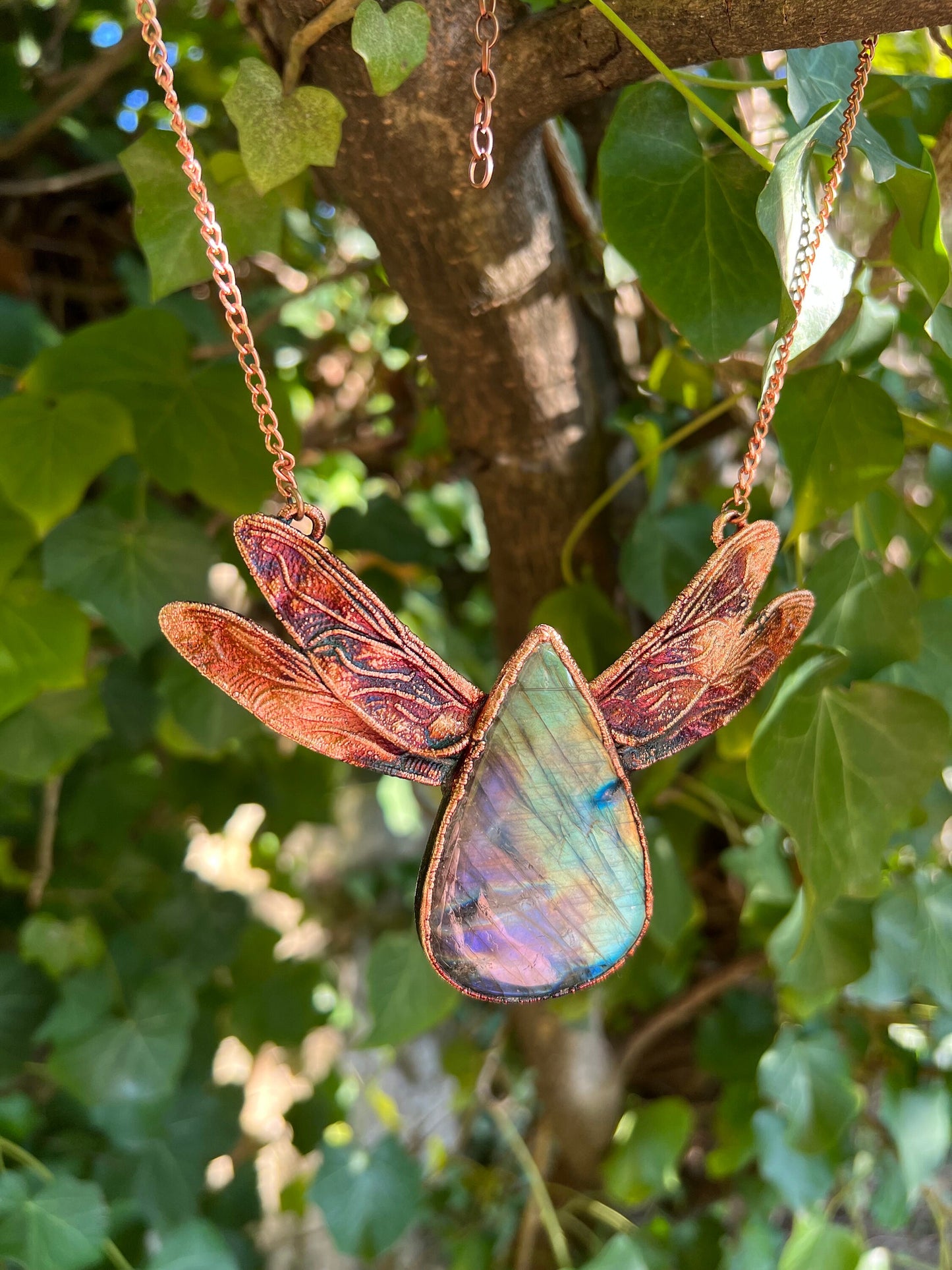 Eformed gigantic spectrolyte labradorite with 3d printed dragonfly wings, huge statement piece eformed in copper