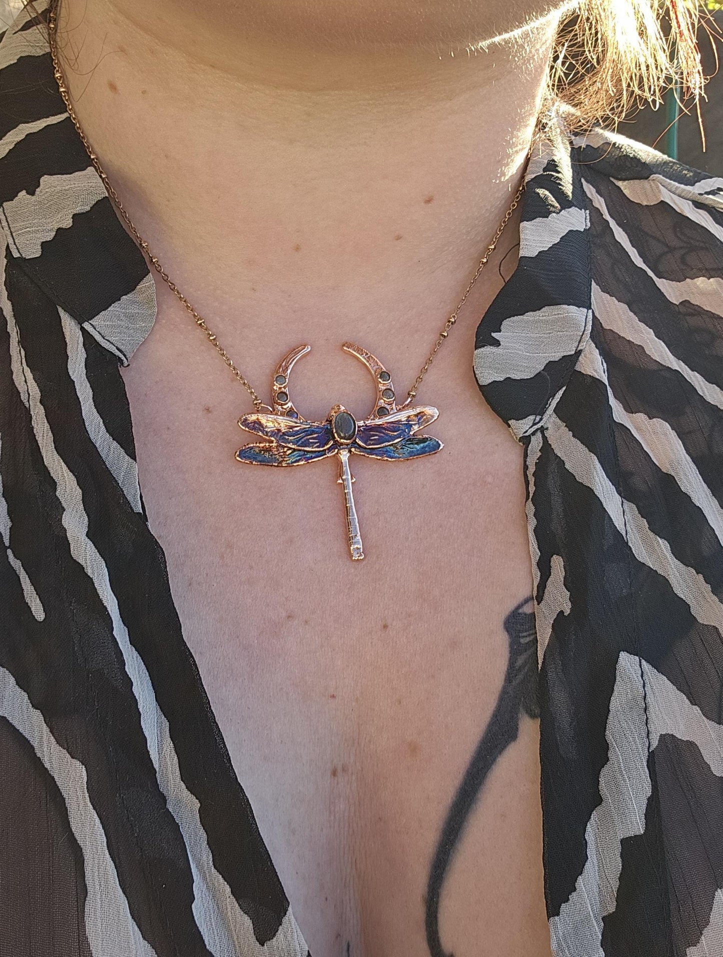 Eformed tiny dragonfly with labradorites, 3d printed insect eformed in bright copper witchy unique necklace