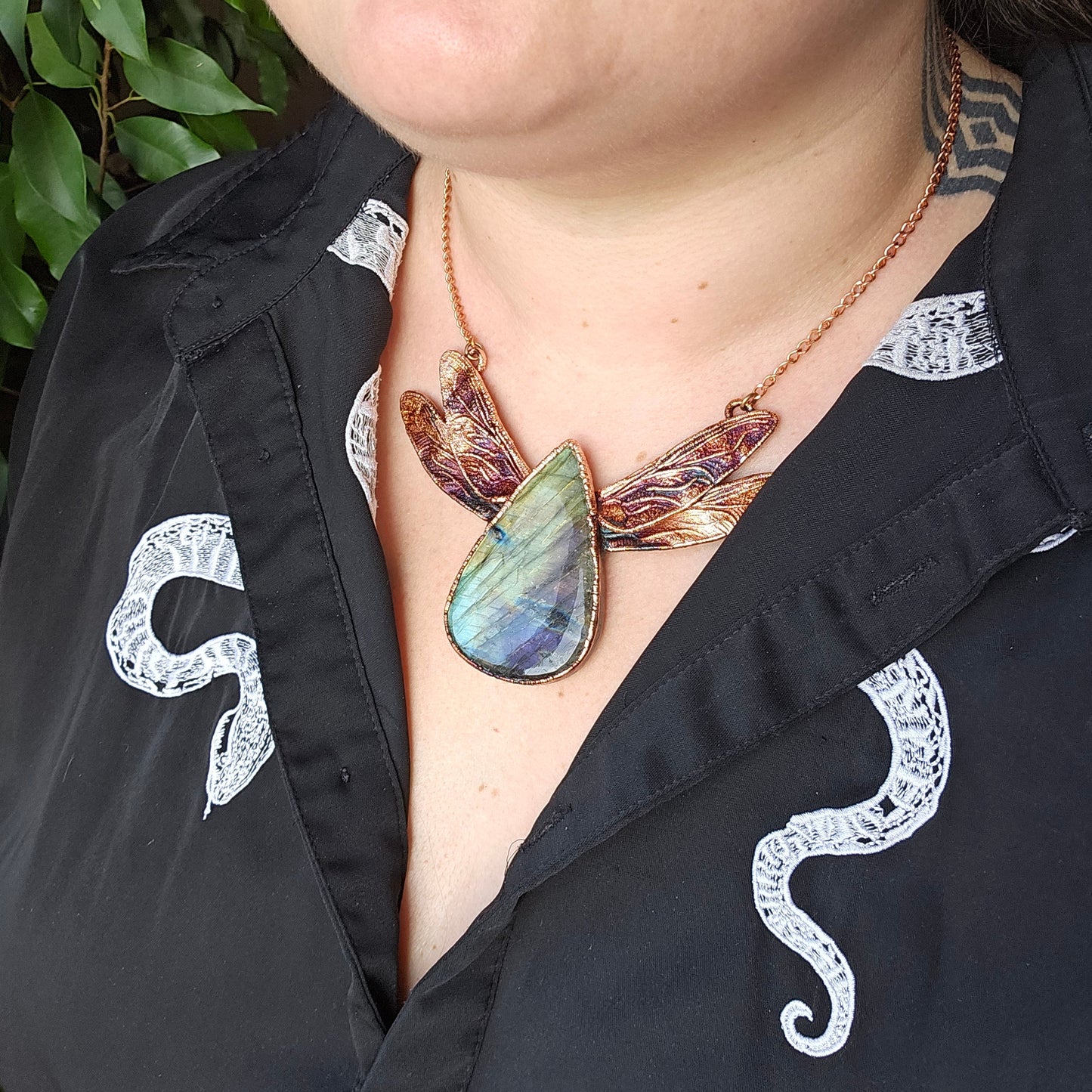 Eformed gigantic spectrolyte labradorite with 3d printed dragonfly wings, huge statement piece eformed in copper