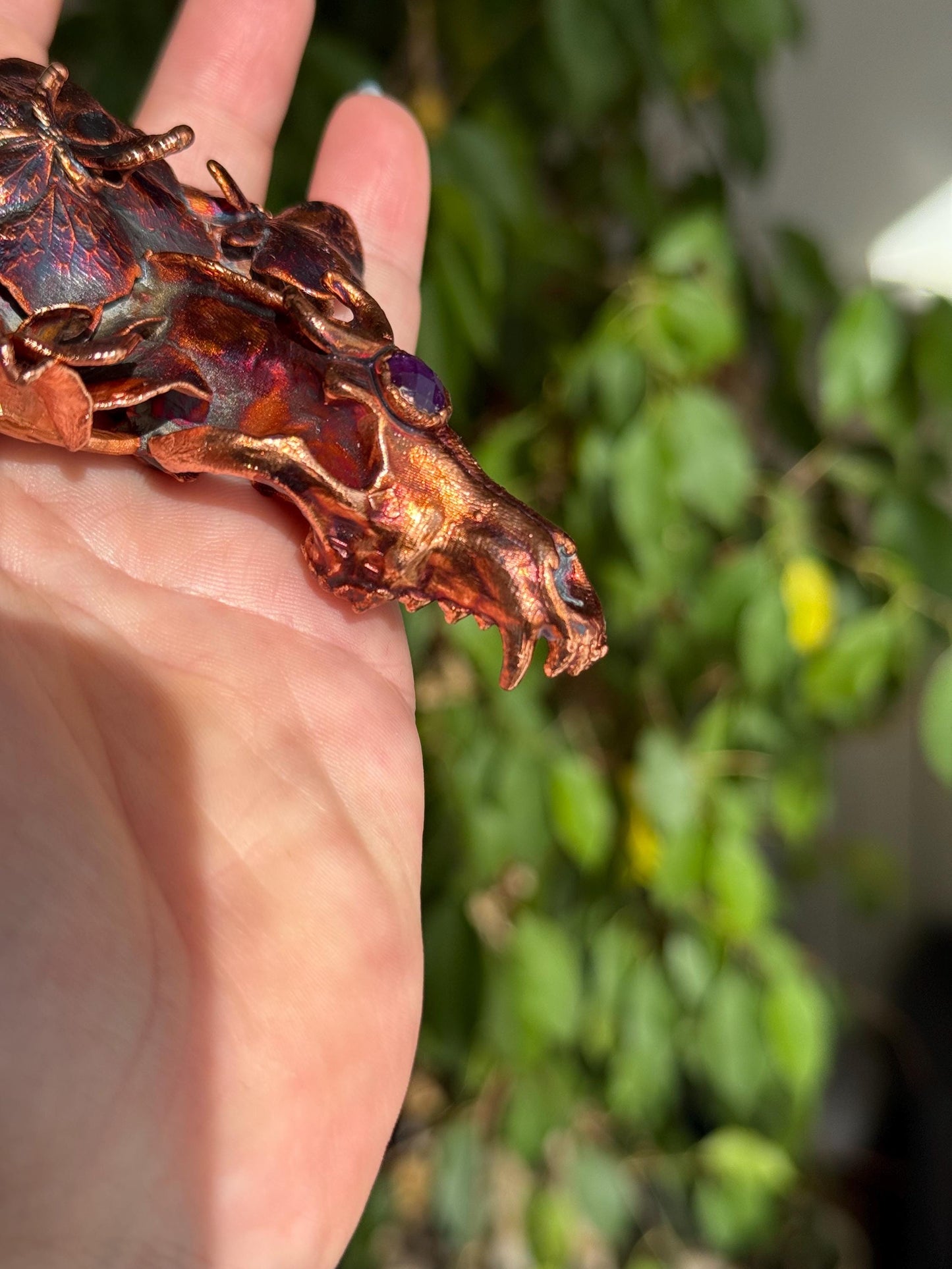 Copper eformed resin wolf skull with a real hydrangeas crown , featuring amethysts, colorfull patina, statement big necklace